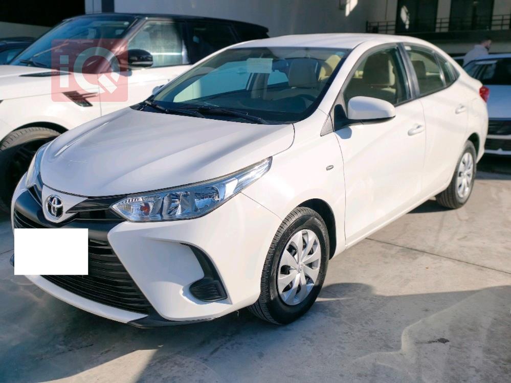 تويوتا يارس